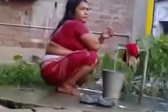 Indian fuck movie Sexy Mature Wife Rides out of reach of White Dick (new)