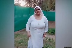 Desi plumper aunty