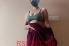 Sexy Mom Rasili Wean away from India Striped saree clubbable