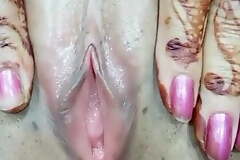 Indian Freshly Fastened Wife Showcases Pussy In Their First Unlit