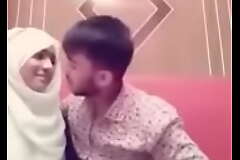 Desi BF coupled with  GF kissing in inn