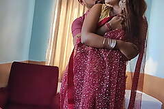 A desi wife came in tour and had a hawt fuck session