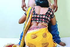 Indian beautiful houswife hot romance and xxxsex by amzon delivery boy
