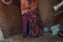 Local sex videos enjoy Village couples clear Hindi voice star NehaRocky