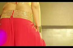 Nikki Galrani Sexy Dance Basanti - HD