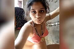 Desi Bhabhi bathing with rub-down the addition of rubbing boobs