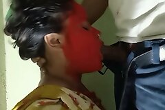 Bhabi quick fucked in Holi festival