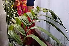 Quarters Garden Clining Time Mating A Bengali Wed Down Saree in Outdoor ( Official Video Hard by Localsex31)
