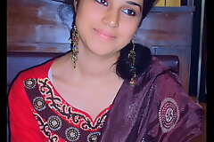 Hot pakistani aunty titillating video