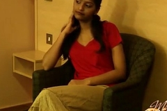 Desi Indian Teen Girls Hindi Dirty Talk Home Made HD Porn Video