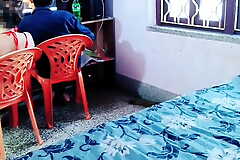 Hasband ke samne biwi ko dost ne choda