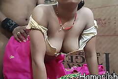 Best Indian saree mating video. Indian village wife having mating with her husband and bellyaching cramp hardly.