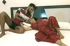Sexy bhabhi erotic sexy fucking with husband Hindi dealings