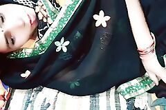Fucking hot Bhabhi in black saree
