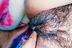 Dever TAKE ADVANTAGE He found hairy wet crack at night !! Caught Suhani Bhabhi and fingring and fucking hairy wet crack