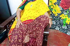 MEENAKSHI Chachi ne bhatije ko gulley baitha kr uska land hilane lagi  or bahot maja bhojpuri andaja mai