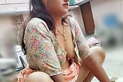 Soniya came to meet her Chachi , her stepbrother fucked her, Soniya said &#039;Fuck me&#039; in Hindi.
