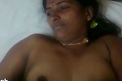 Hema aunty possessions cum shower shots - Indian XNXX