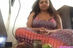 Indian aunty similar pussy far an increment be advantageous to bigboobs
