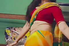 Indian hot Bhabhi copulation with Boyfriend master (Hindi audio