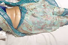 Sexy Desi Housewife - Hot Indian Oil Rub-down - Saree Erotica - Belly Fetish