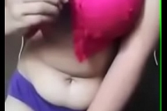 Indian lady groove on known to her boobs