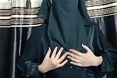 A beautiful Muslim sister-in-law left Jaan doggystyle
