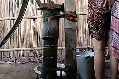 Neighbourhood pub bhabhi outdoor sinsn in bathroom