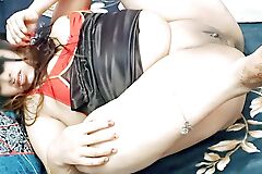 Tamil Beautiful Aunty Very Hot Boobs Clean Nice Pussy Hot Fucking