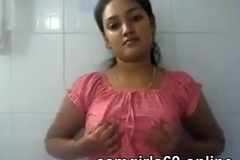 Indian girl showing her boobs on cam