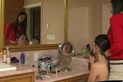 Teen Melanie and stepmom India horny 3some in the bathroom
