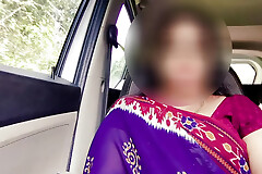 Desi Bhabhi Ko Car Me Bitake Public Me Maza Liya