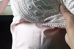 Newly Married Bhabhi Fuck Her own flat when her husband go to market
