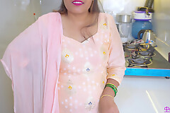 Mother-in-law gives offer for Fuck hard to Son-in-law in kitchen with Dirty hindi talk and he Cum in her sexy pussy.