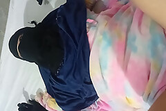 Hijabi bhabhi jaan was hungry for dick