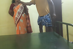 I had the wealthiest beautiful sex with a beautiful older Tamil woman wearing a saree.