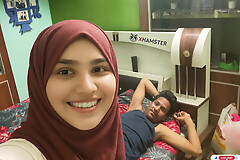 Pakisthani Kashmiri Girl with boyfriend Bedroom video By -Snapchat143