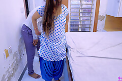 Pinki chachi sex video- mature indian chachi bhatija affair, she stripped her salwar and fuck by young boy.