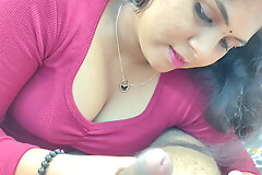 Moder dress girl seduce her boy friend and deep irrumation give him