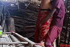 Bhabhi ki chupke se chudai outdoor fuck lawcourt bhabhi