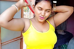 big sister was angry, we shared single bed, full Hindi Audio