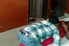 rub-down the owner's elder son fucked rub-down the maid